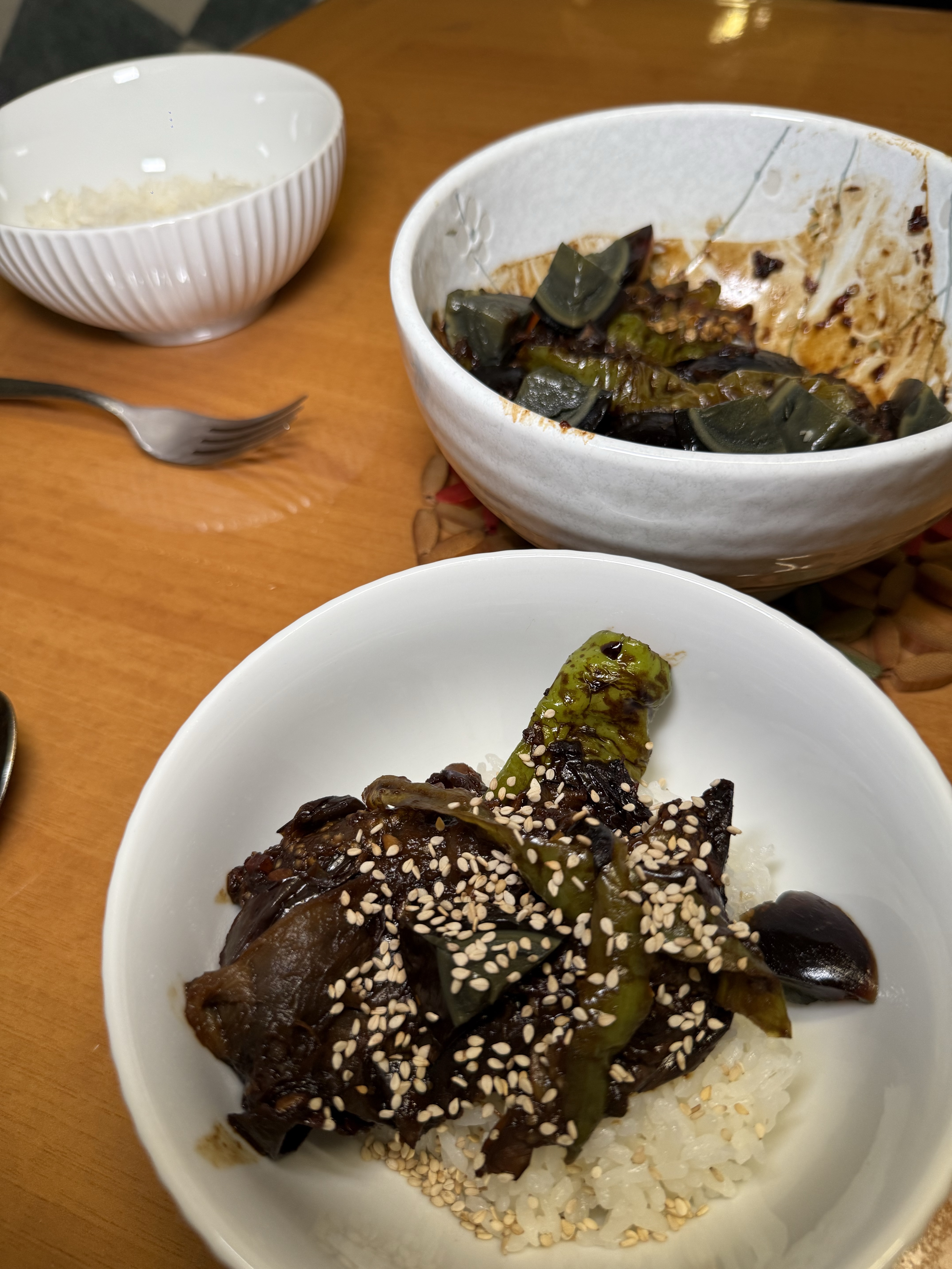 辣椒皮蛋茄子 Spicy Century Egg with Eggplant